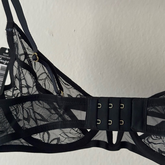 Bootaybag Lace Cutout Bralette - Black Size Large NWT - Picture 7 of 9